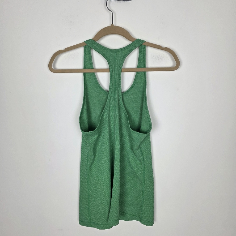 Nike Tank - Picture 5 of 9